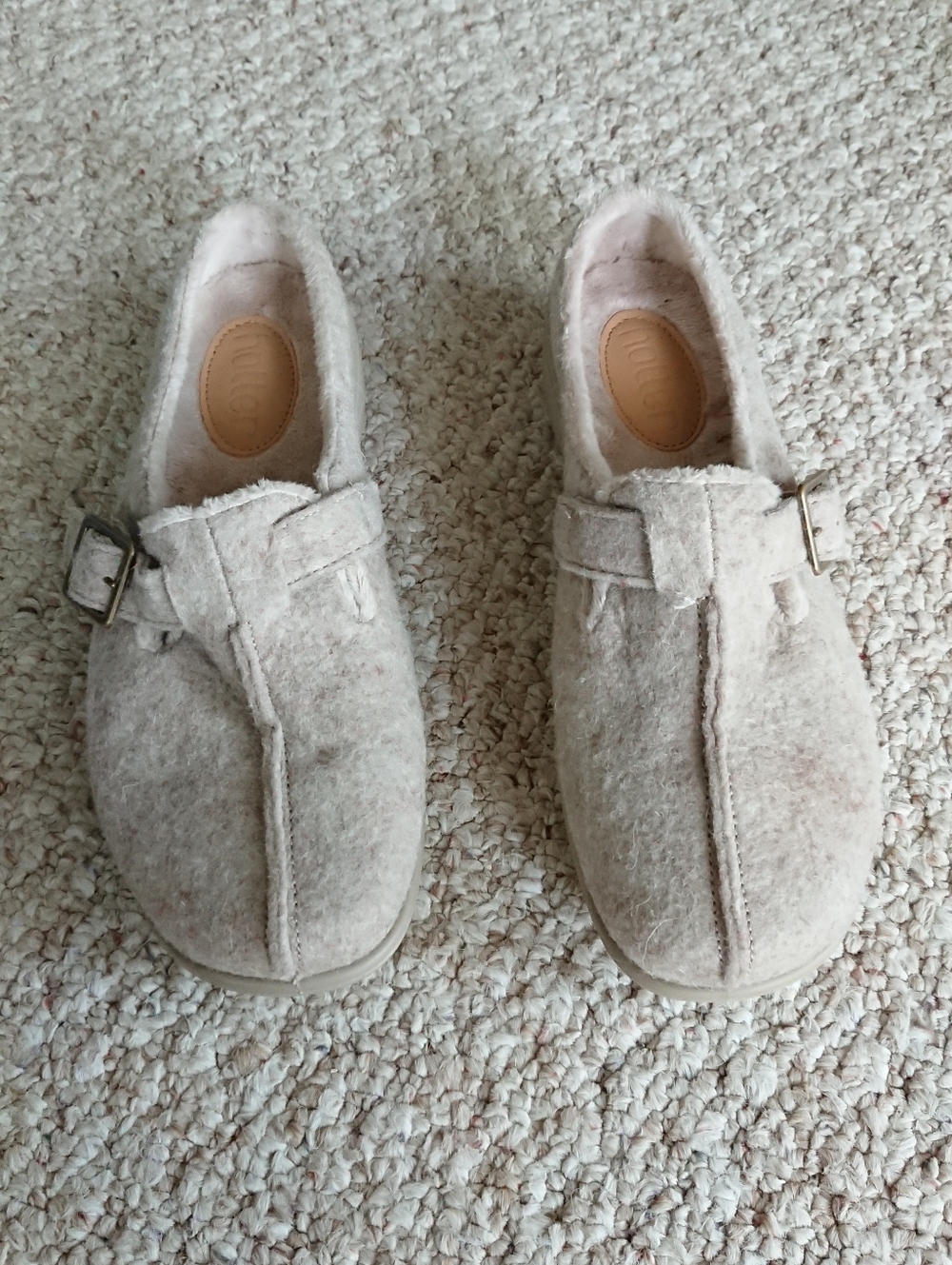 Hotter affection Cozy felt Slip-On Shoes in Oatmeal color size 8